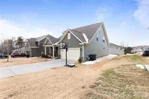 348 Pleasant View Ln SE, Concord, NC 28025 - Photo 3