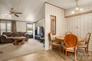 2748 Flat Creek Rd, Lancaster, SC 29720 - Photo 9