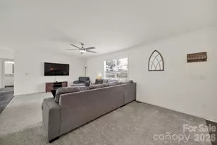 1810 Council Ave, Statesville, NC 28625 - Photo 5