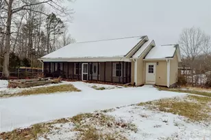 150 Windmill Ct, Harmony, NC 28634 - Photo 1