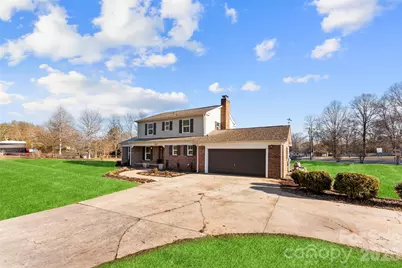 1982 Jim McCarter Road N, Clover, SC 29710 - Photo 3