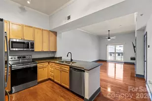 721 Governor Morrison St, Charlotte, NC 28211 - Photo 5