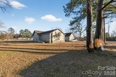 2420 N Governor Williams Highway, Darlington, SC 29540 - Photo 3