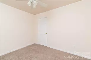 2836 Oasis Ln, Charlotte, NC 28214 - Photo 17