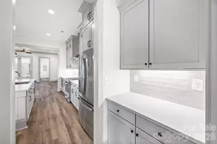 539 Plowman Ln, Fort Mill, SC 29715 - Photo 5