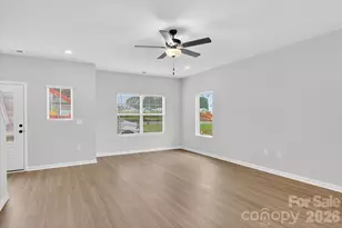 1978 W Davidson Ave, Gastonia, NC 28052 - Photo 5