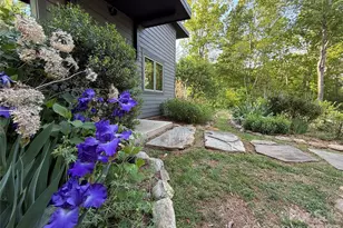 858 Mills Gap Rd, Fletcher, NC 28732 - Photo 5