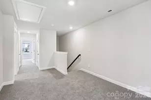 8113 Hidden Spgs Trl, Charlotte, NC 28216 - Photo 7