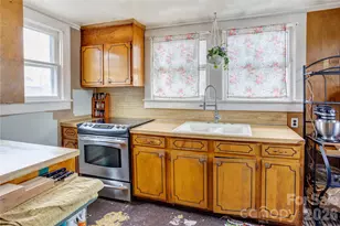 402 N Salisbury Ave, Spencer, NC 28159 - Photo 13