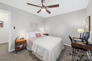 5019 Rolling Oak Ln, Charlotte, NC 28227 - Photo 19