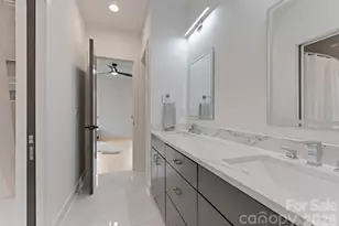 608 Ideal Way, Charlotte, NC 28203 - Photo 29