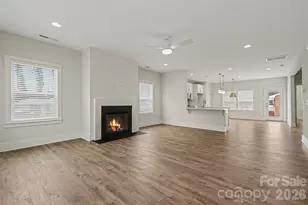 4768 Americana Ave, Charlotte, NC 28215 - Photo 11