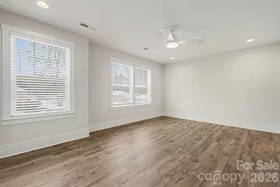 4768 Americana Avenue, Charlotte, NC 28215 - Photo 17