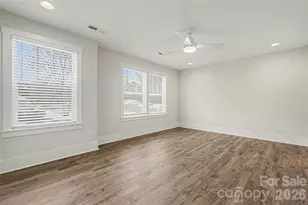 4768 Americana Ave, Charlotte, NC 28215 - Photo 17