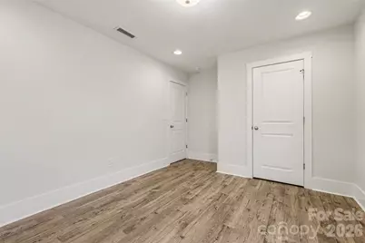 4768 Americana Avenue, Charlotte, NC 28215 - Photo 25