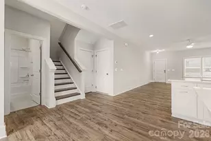 4768 Americana Ave, Charlotte, NC 28215 - Photo 13