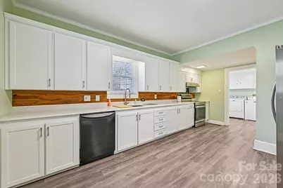 808 W B Street, Kannapolis, NC 28081 - Photo 15