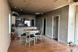 132 E Lacy St, Chester, SC 29706 - Photo 3