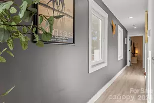 221 Newbold St, Lincolnton, NC 28092 - Photo 11