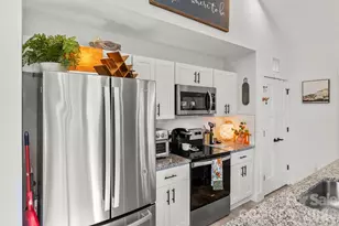 221 Newbold St, Lincolnton, NC 28092 - Photo 9