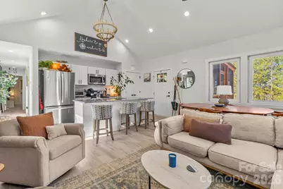 221 Newbold Street, Lincolnton, NC 28092 - Photo 7