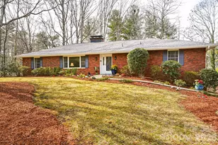 7 Brushwood Rd, Asheville, NC 28804 - Photo 3