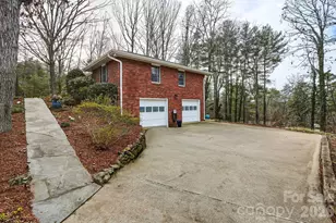 7 Brushwood Rd, Asheville, NC 28804 - Photo 41