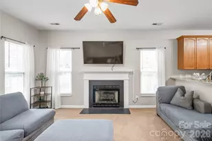 3943 Huntmeadow Dr, Charlotte, NC 28269 - Photo 23