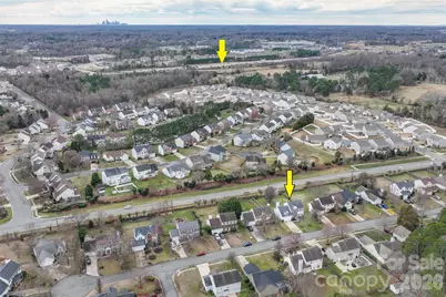 3943 Huntmeadow Drive, Charlotte, NC 28269 - Photo 47