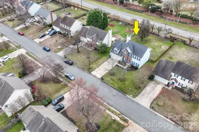 3943 Huntmeadow Drive, Charlotte, NC 28269 - Photo 43