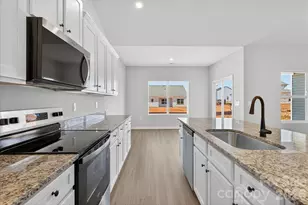 3477 Bear Den Dr, Gastonia, NC 28052 - Photo 11