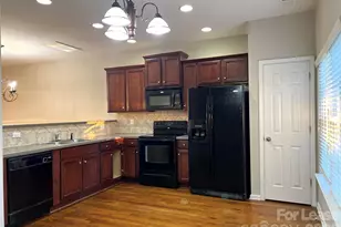 9844 Walkers Glen Dr NW, Concord, NC 28027 - Photo 7