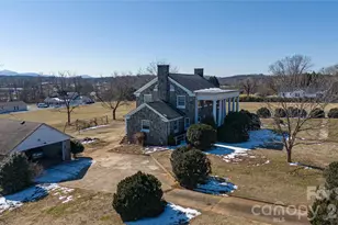 615 Carbon City Rd, Morganton, NC 28655 - Photo 3