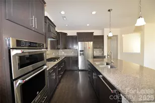 163 Farmers Folly Dr, Mooresville, NC 28117 - Photo 9