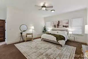 2215 Hassell Pl, Charlotte, NC 28209 - Photo 15