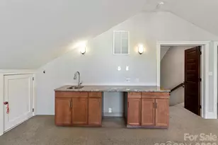 2215 Hassell Pl, Charlotte, NC 28209 - Photo 31