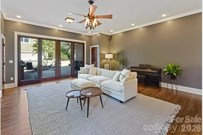 2215 Hassell Place, Charlotte, NC 28209 - Photo 11