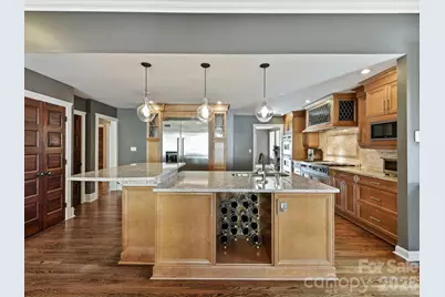 2215 Hassell Place, Charlotte, NC 28209 - Photo 9