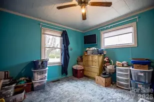 136 French Belk Rd, Mt Ulla, NC 28125 - Photo 9