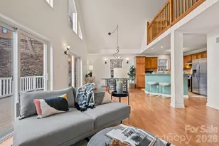 71 Captains Dr, Candler, NC 28715 - Photo 5