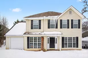 13316 Woodland Farm Dr, Charlotte, NC 28215 - Photo 1