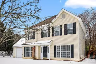 13316 Woodland Farm Dr, Charlotte, NC 28215 - Photo 3