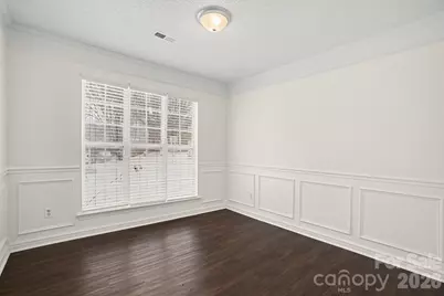 13316 Woodland Farm Drive, Charlotte, NC 28215 - Photo 7