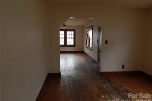 1084 Old Balsam Rd, Waynesville, NC 28786 - Photo 9