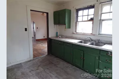 1084 Old Balsam Road, Waynesville, NC 28786 - Photo 7