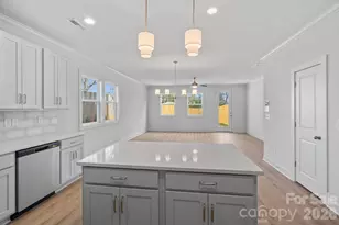 2916 Dogwood Ave, Charlotte, NC 28206 - Photo 11