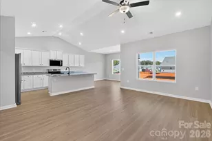 1121 Elyan St, Richburg, SC 29729 - Photo 3