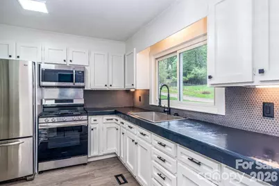 3205 Weston Avenue, Gastonia, NC 28052 - Photo 3