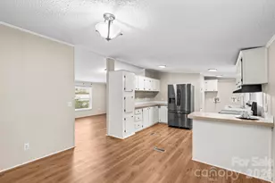 211 Forest Hollow Dr, Statesville, NC 28677 - Photo 19