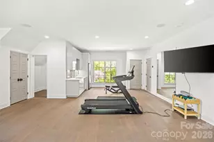 1919 Shoreham Dr, Charlotte, NC 28211 - Photo 45